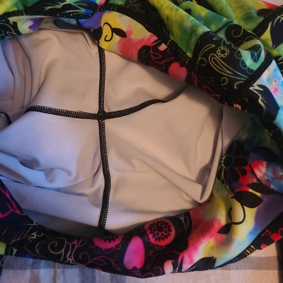 CVG Tie Dye Capris - Picture 2 of 3